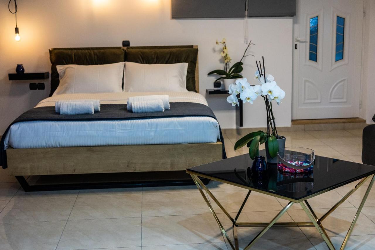 Black Suites La Canea Esterno foto